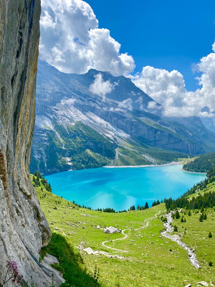 Oeschinenmeer- Zwitserland